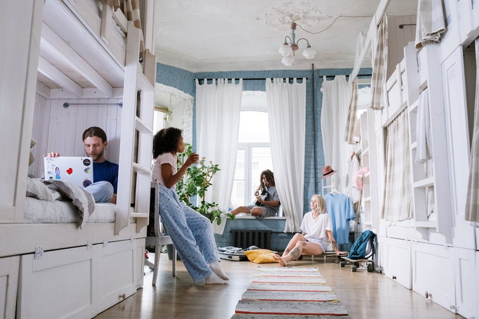 drom room